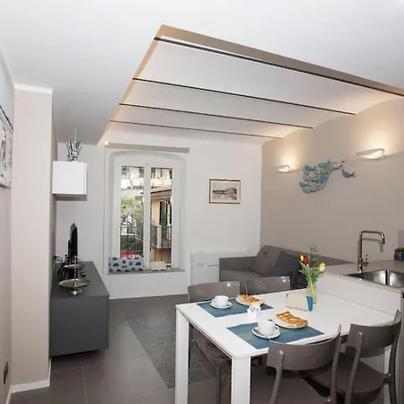 Apartment Il Mare Dietro L'angolo Varazze